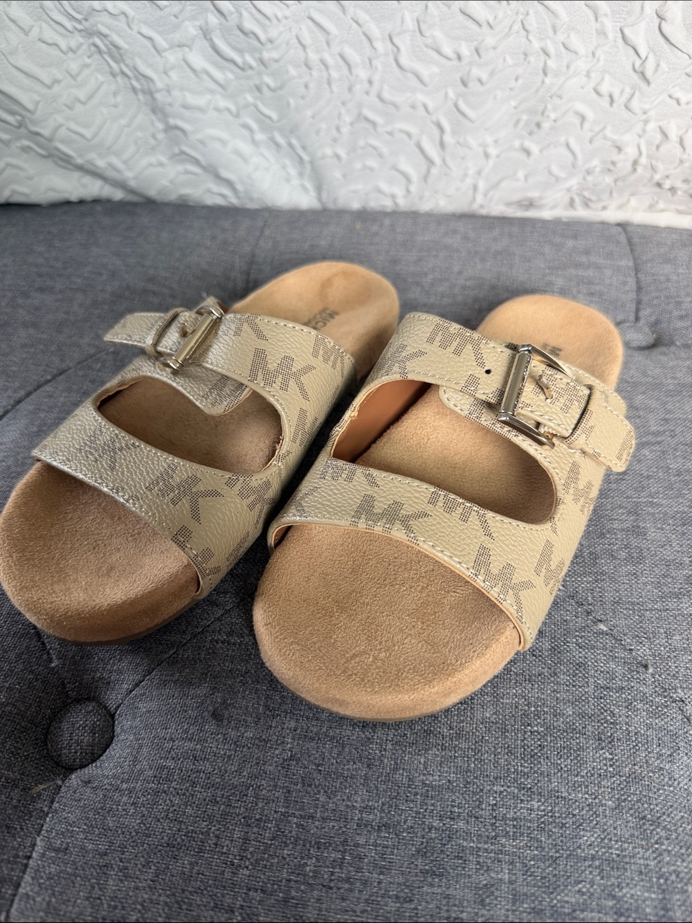 Michael Kors Beige Logo Double-Buckle Kids Slide Sandals